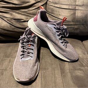 Banff Trail Light Purple Running Shoes - Size 11